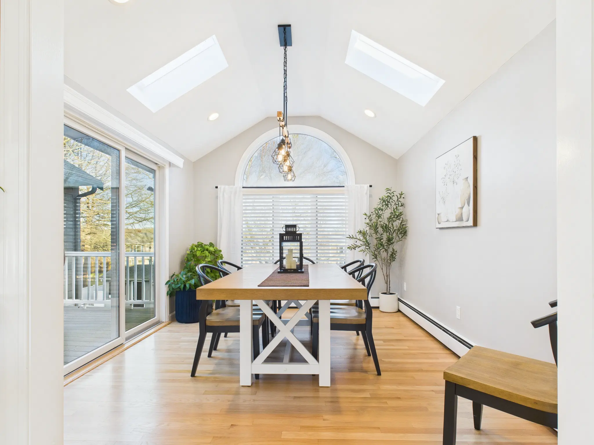 Professional HDR photography of dining room in Rhode Island real estate property