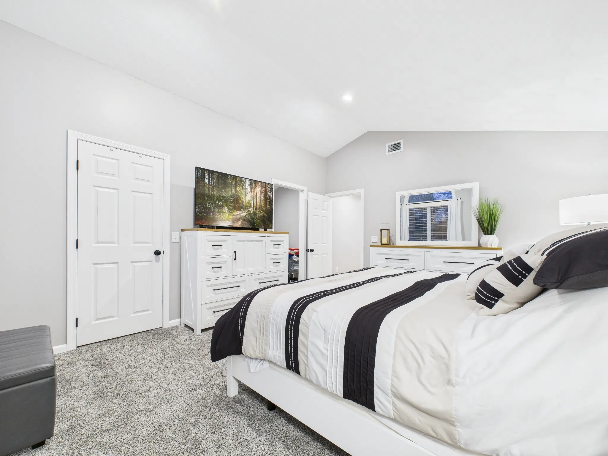 Primary bedroom listing photography sample